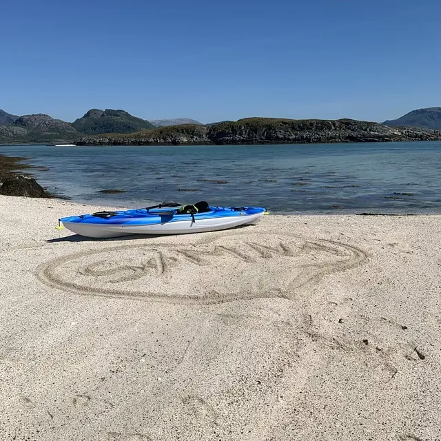 Kajakk på strand